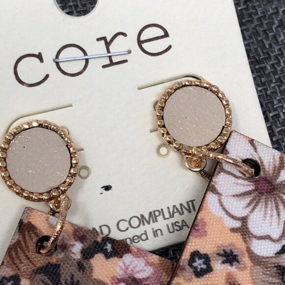 Floral Square Wood Triple Tassel Dangle Earrings - Picture 5 of 6